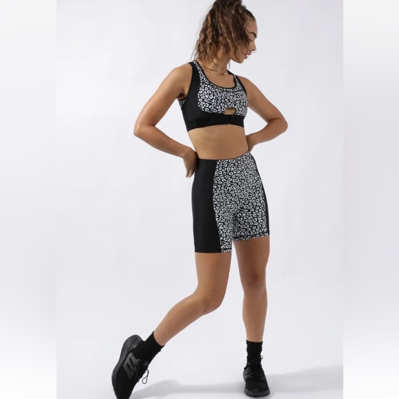 Adam Selman Sport active set - Picture 4 of 11